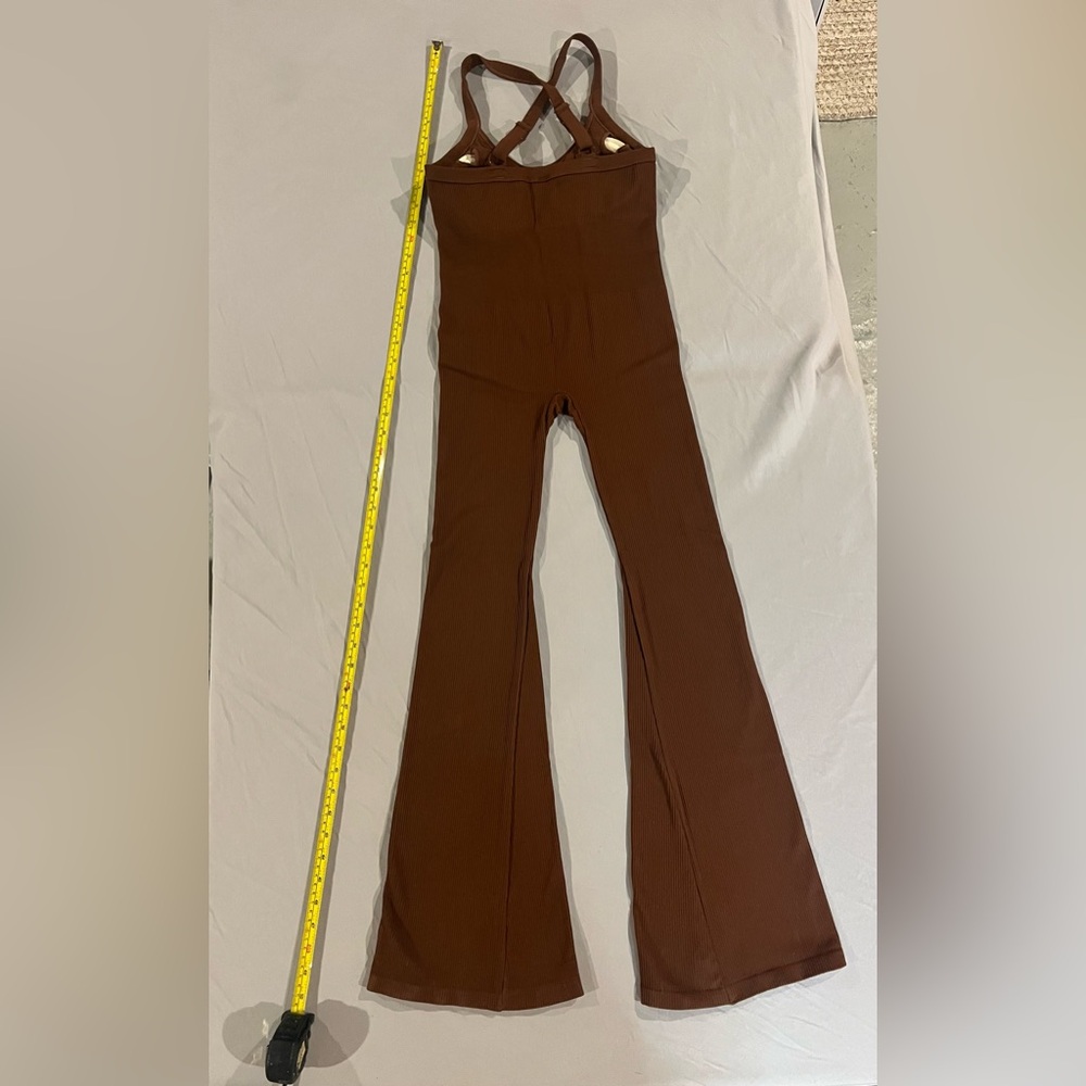 Vilanva Brown Women's Jumpsuit Size Medium NWT - Picture 2 of 7